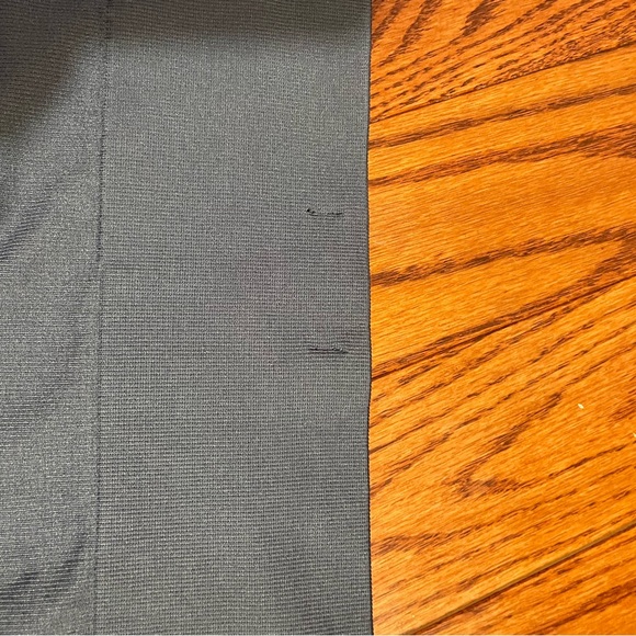 Gray biker shorts - Picture 9 of 10